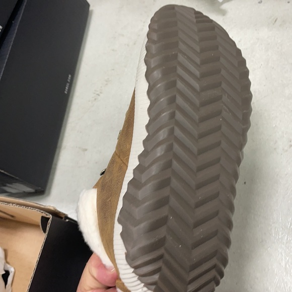 Sorel Out N About Plus Conquest - Picture 5 of 8